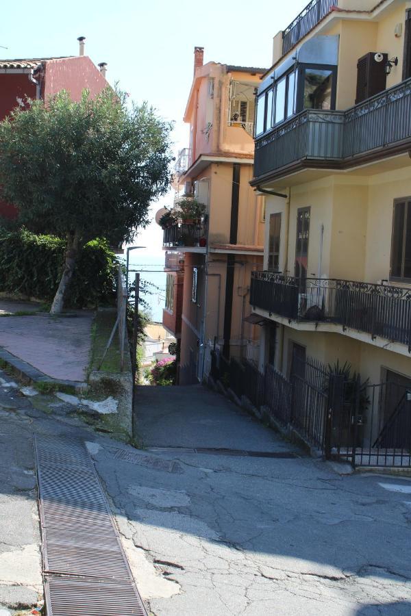 Апартаменты Taormina Casa Liliana Экстерьер фото